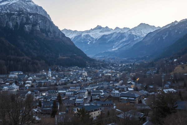 倶知安町リゾートバイト求人｜高時給＆住み込みで稼げる人気エリア