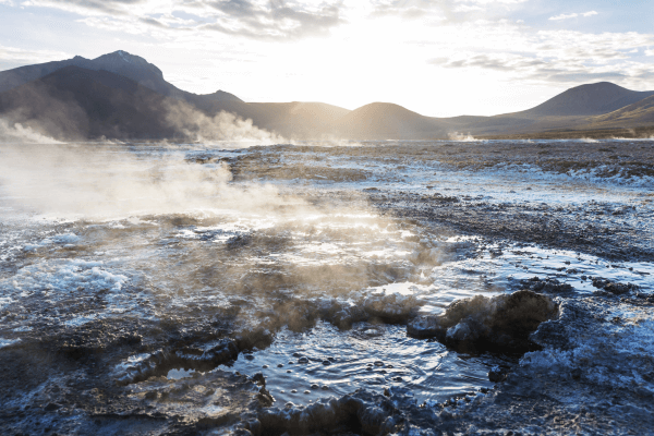支笏湖温泉リゾートバイト求人｜高時給＆個室寮付きの人気案件まとめ