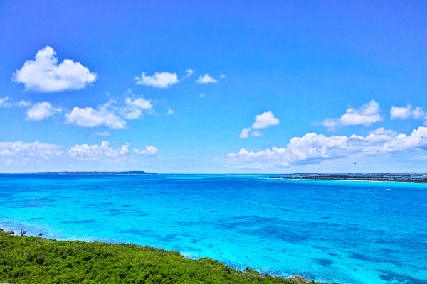 宮古島リゾートバイト特集｜人気求人・高時給・住み込み完全ガイド